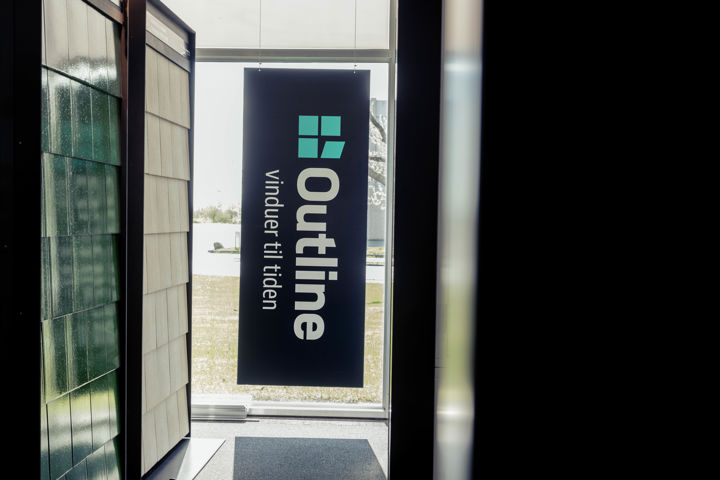 Outline Showroom Architectum 07