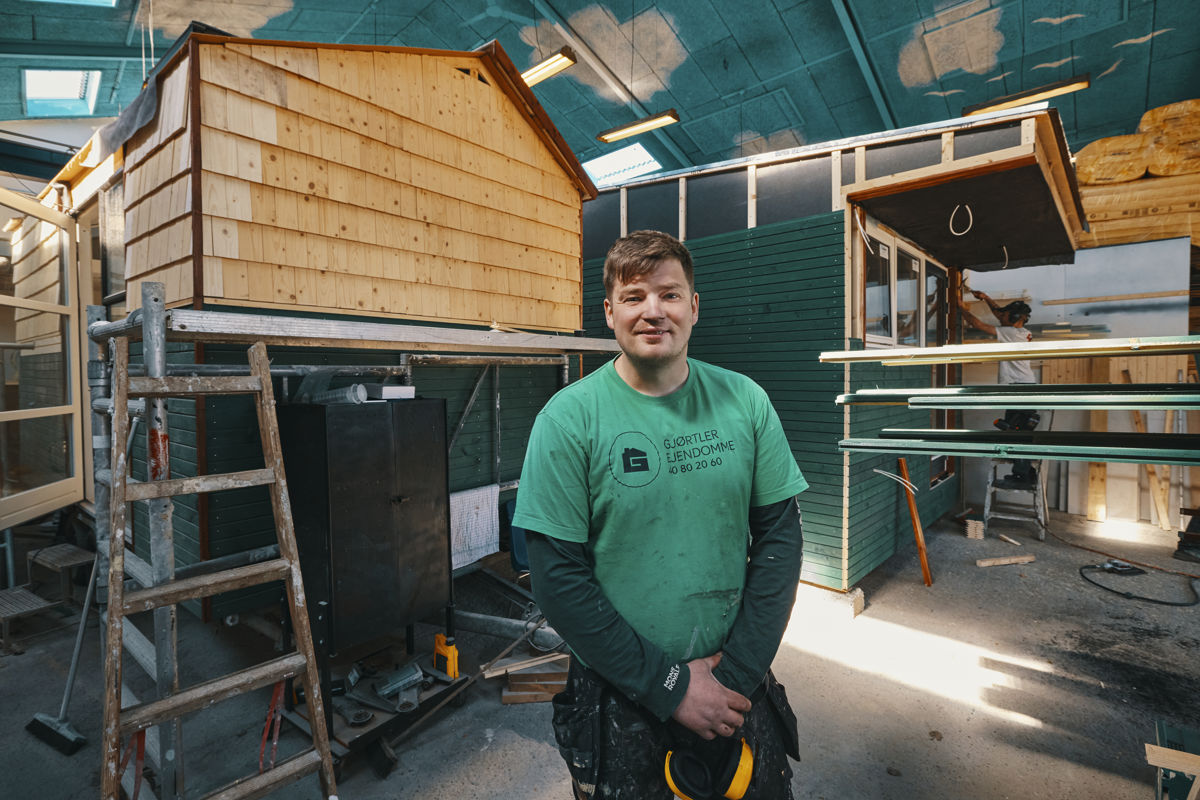 Outline Tiny Houses 24