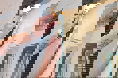 Glasliste Thumb White.PNG