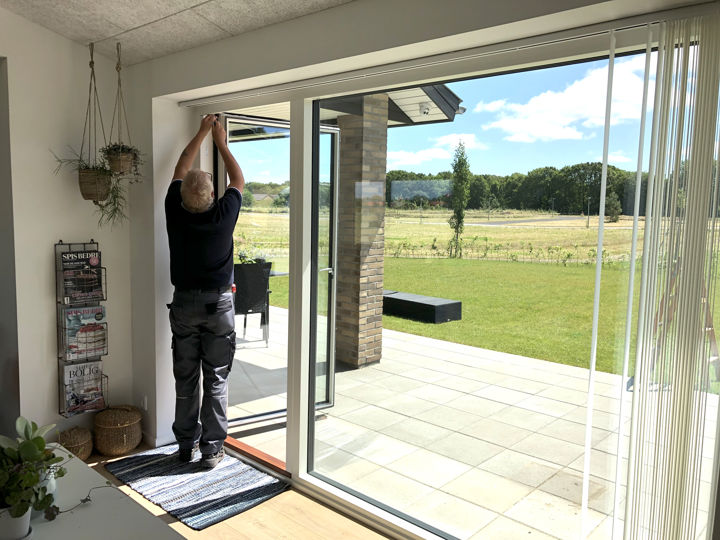 Outline Justering Af Vinduesdør